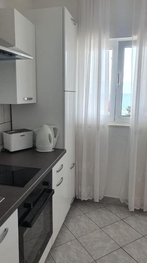 Apartment Franic Sucuraj Luaran gambar