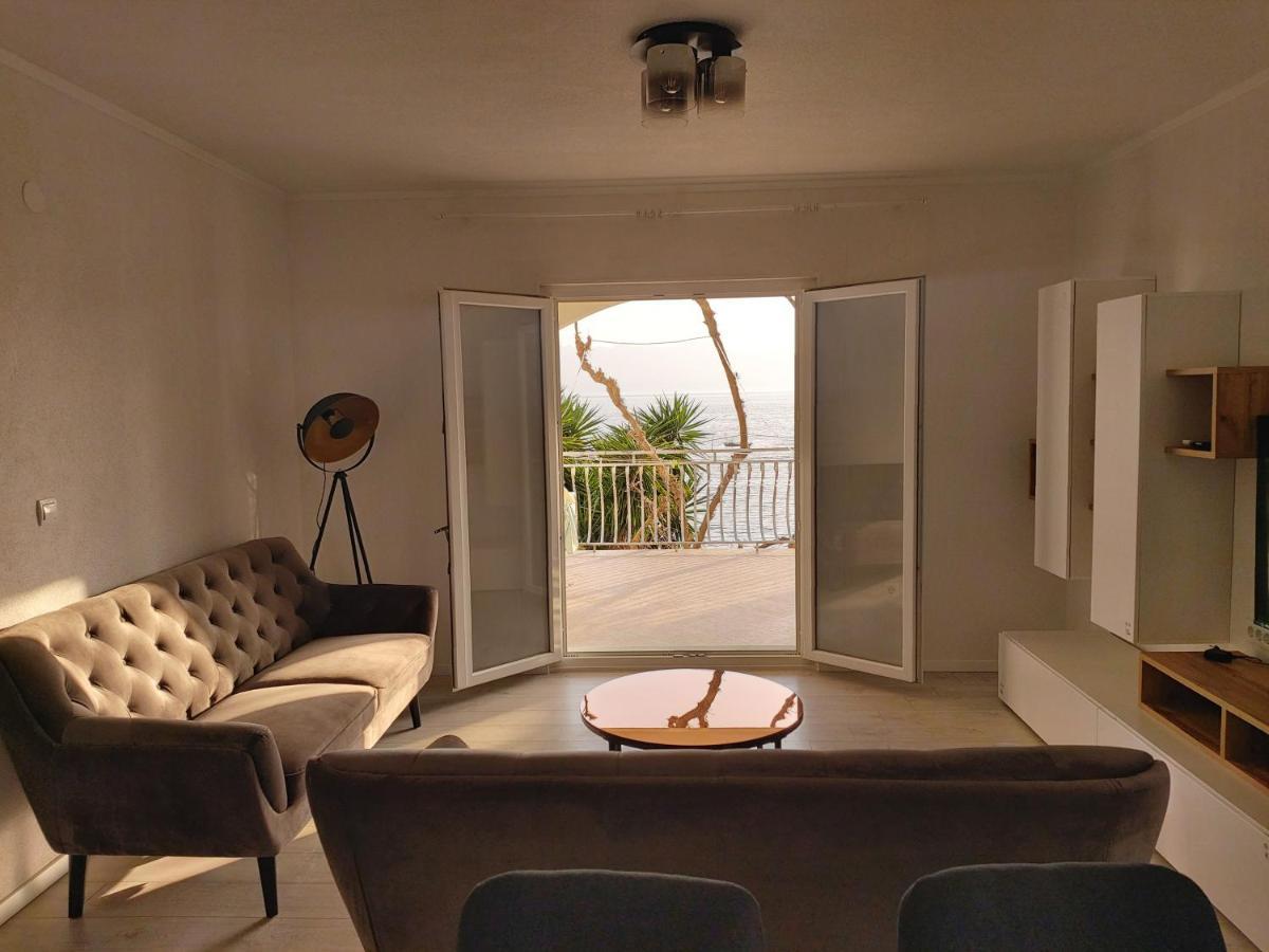 Apartment Franic Sucuraj Luaran gambar