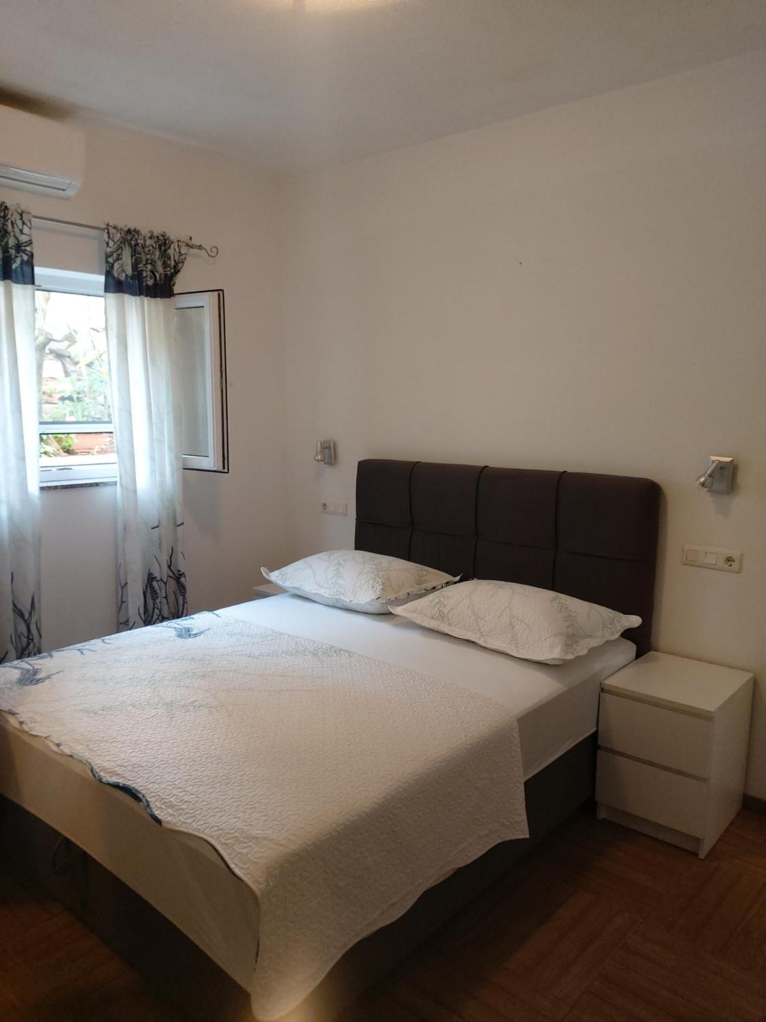 Apartment Franic Sucuraj Bilik gambar